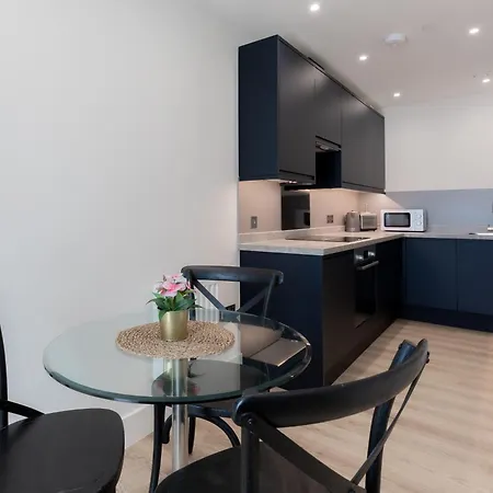 Stayinn Stratford Лондон Экстерьер фото