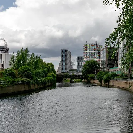 Stayinn Stratford Лондон Экстерьер фото